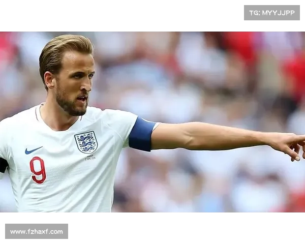 哈里凯恩入选英格兰国家足球队的时间及其职业生涯重要转折点解析